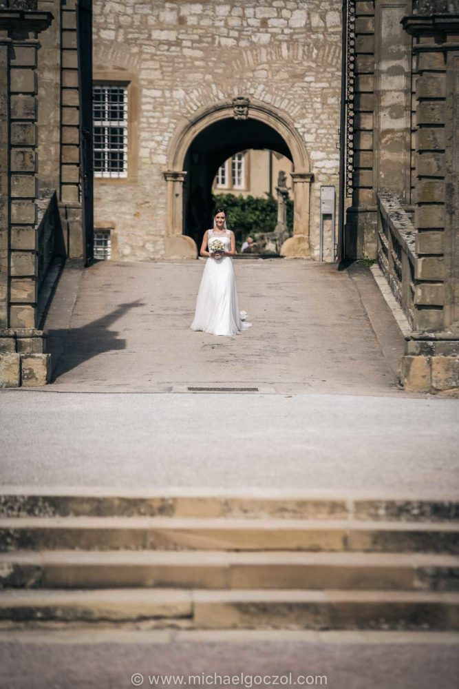 vintage-hochzeitsfotografie-frankfurt-hochzeitsfotos-hochzeitsbilder-orangerie-hochzeitslocation-schloss-weikersheim-hochzeitsshooting-hochzeitsfotograf-00057