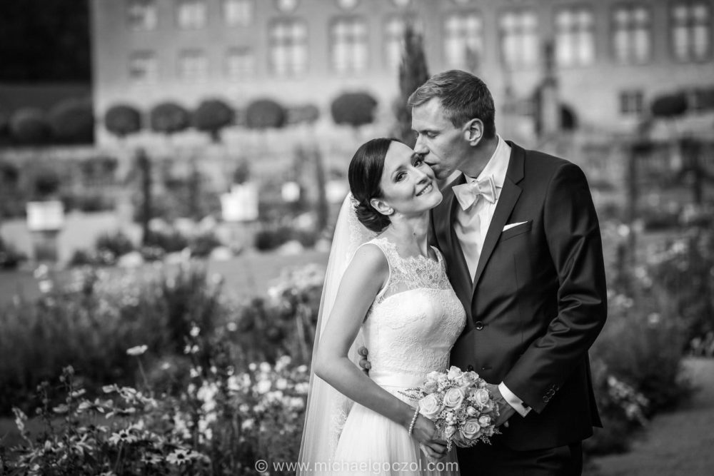 vintage-hochzeitsfotografie-frankfurt-hochzeitsfotos-hochzeitsbilder-orangerie-hochzeitslocation-schloss-weikersheim-hochzeitsshooting-hochzeitsfotograf-00069