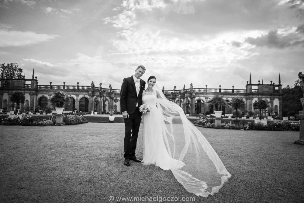 vintage-hochzeitsfotografie-frankfurt-hochzeitsfotos-hochzeitsbilder-orangerie-hochzeitslocation-schloss-weikersheim-hochzeitsshooting-hochzeitsfotograf-00134